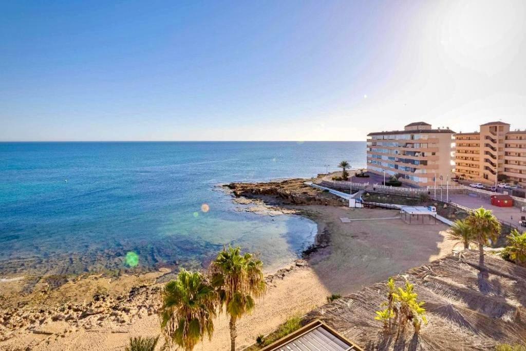 Apartamento Con Vistas Al Mar En Cabo Cervera Торевиеха Екстериор снимка