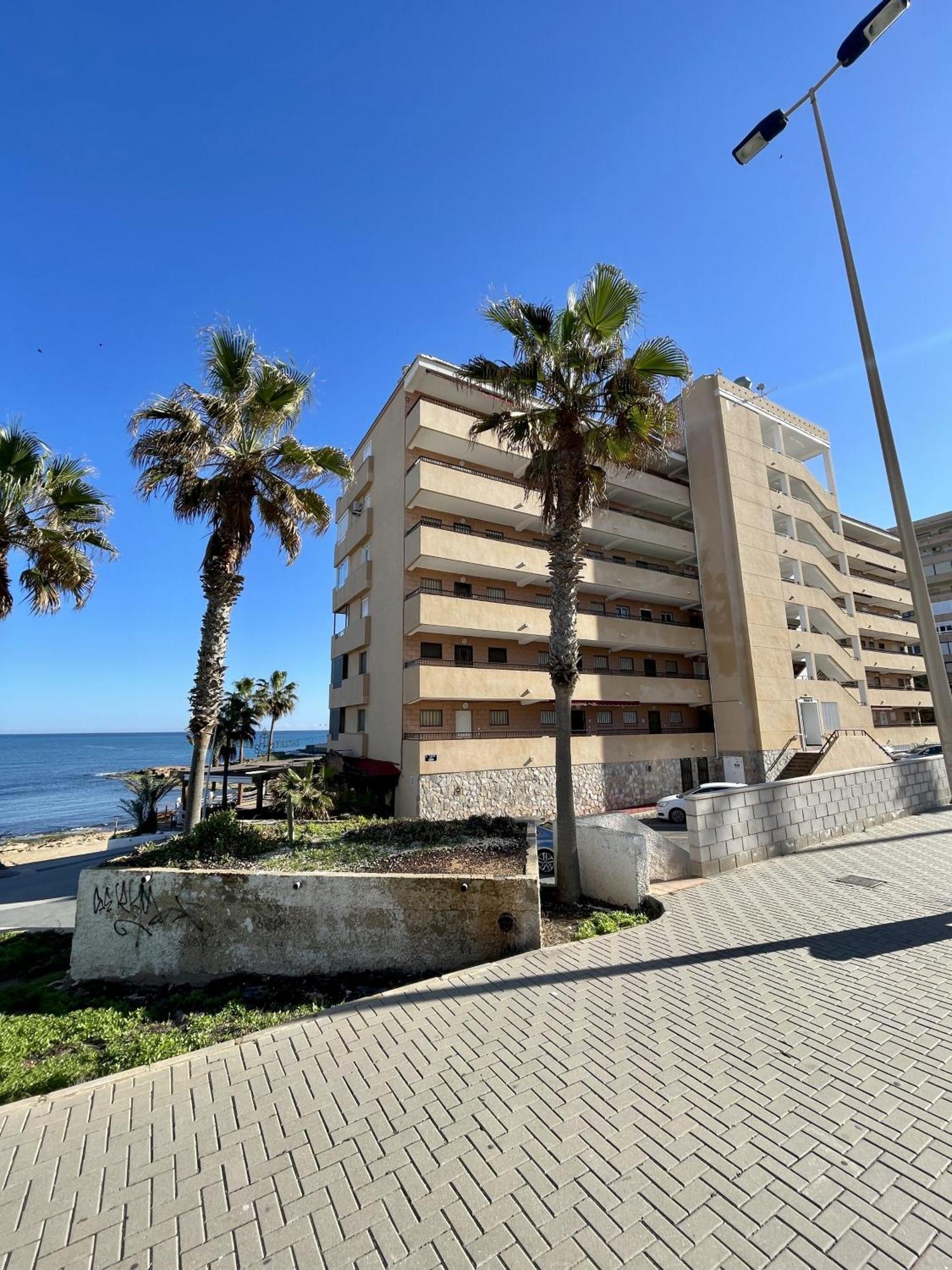 Apartamento Con Vistas Al Mar En Cabo Cervera Торевиеха Екстериор снимка